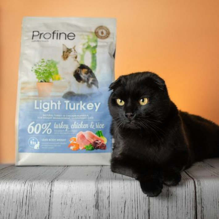 Сухий корм Profine Light для котів із зайвою вагою, з індичкою та куркою, 2 кг